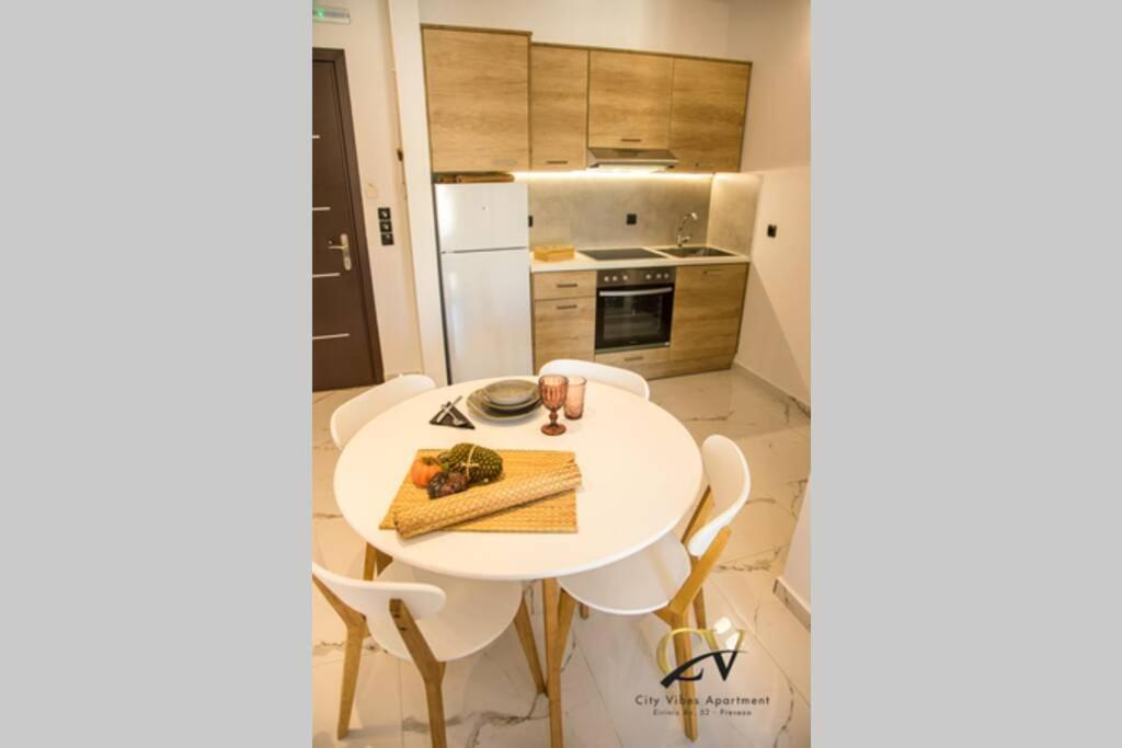 City Vibes Apartment 프레베자 외부 사진